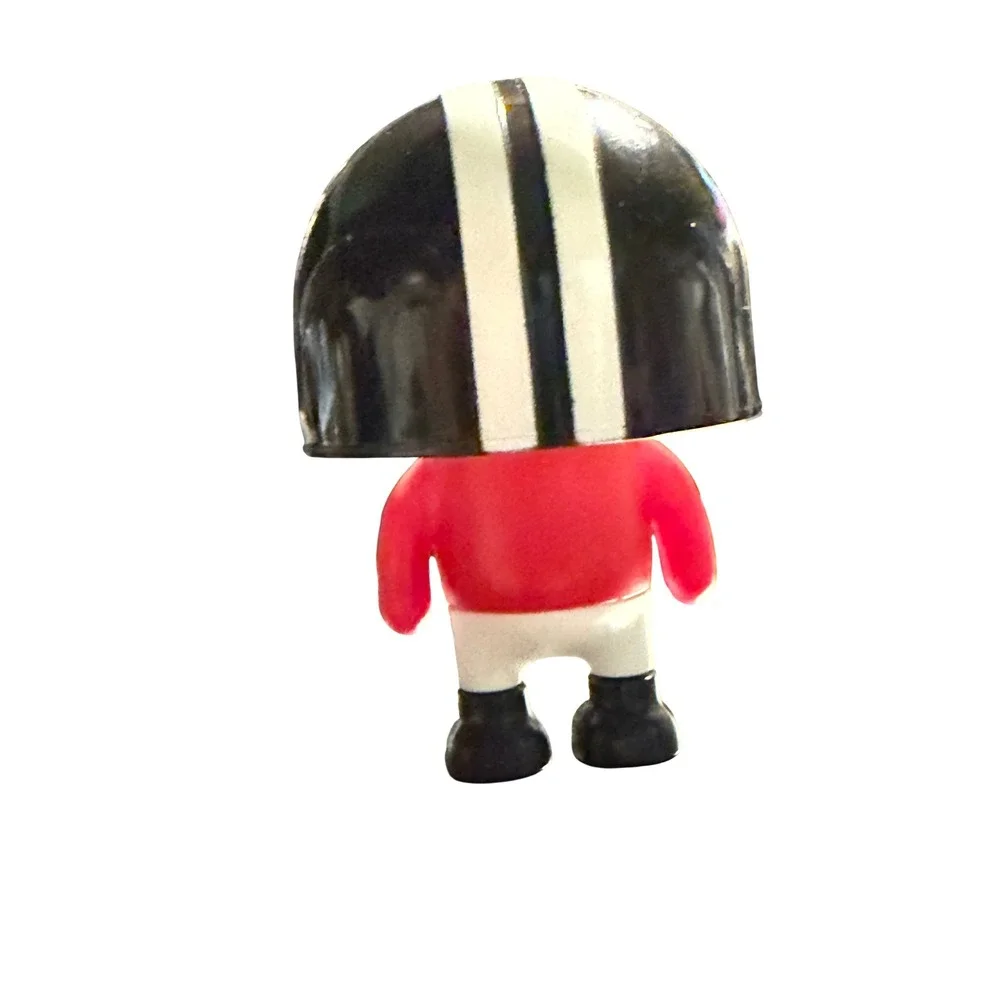 Football Player Mini Figure Red Jersey Black Helmet Collectible Toy‎ Mascot